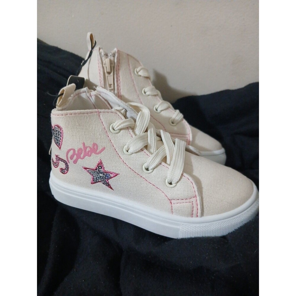 Bebe Size 9c Kids Shoes ivory color with box